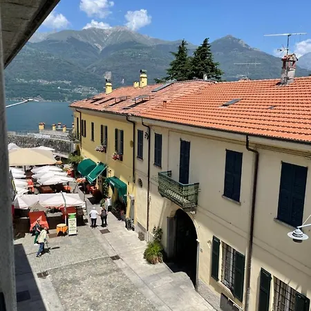 Blue 20m From The With Box Apartment